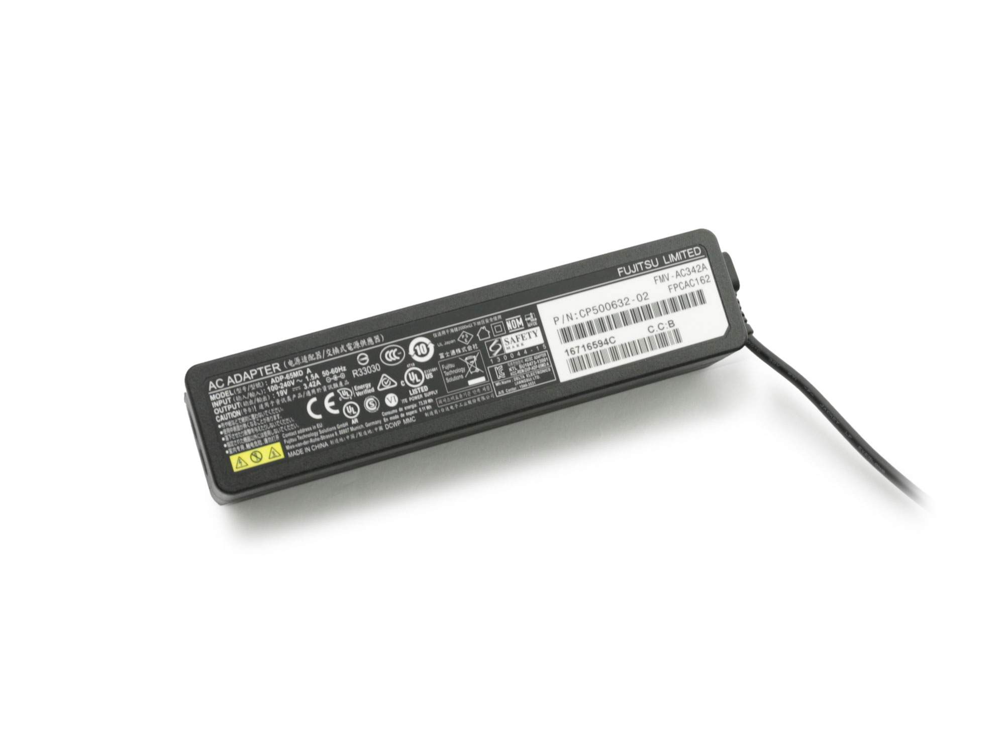FUJITSU Slim AC Adapter - Netzteil - 65 Watt (S26391-F1416-L520)